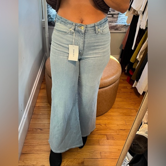 NWT FRAME Le Palazzo flared jeans size 28
🚨FINAL PRICE NO OFFER ACCEPT - Picture 4 of 10